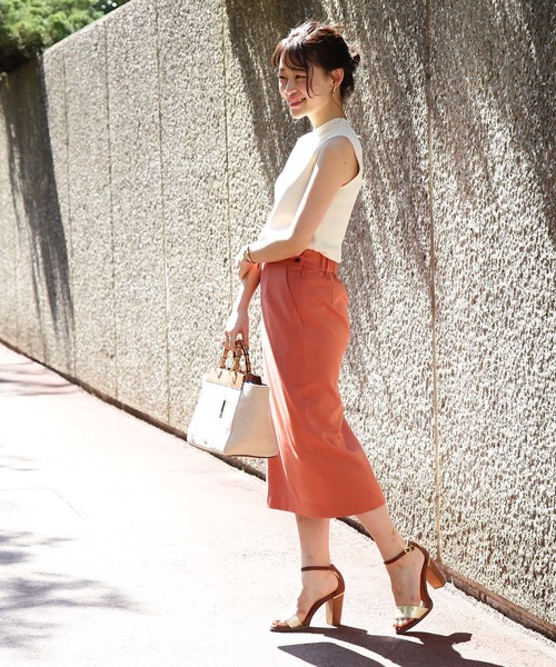 N.(N. Natural Beauty Basic)(エヌエヌナチュラルビューティーベーシック)の「◆ドライタッチタイトスカート(スカート・レディース・ベージュ/ブルー/ピンク・SMALL/MEDIUM)」の10枚目の写真