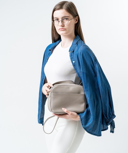 MURA（ムラ）の「コンパクト レザー ミニショルダーバッグ（ショルダーバッグ・レディース・ホワイト/ブラック/グレー/レッド/キャメル・FREE）」の19枚目の写真