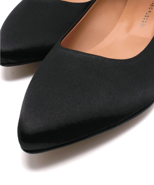 ODORANTES nano・universe(オドラント ナノ・ユニバース)の「OD/サテンバックリボンバレエ(パンプス・レディース・ピンク/ブラック・38/37/36)」の6枚目の写真