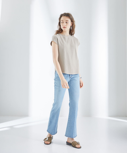 STUDIOUS（ステュディオス）の「【STUDIOUS】バックシャン フレンチスリーブ ワッフルTOPS（Tシャツ/カットソー・レディース・ブラック/ベージュ/オフホワイト・FREE）」の11枚目の写真