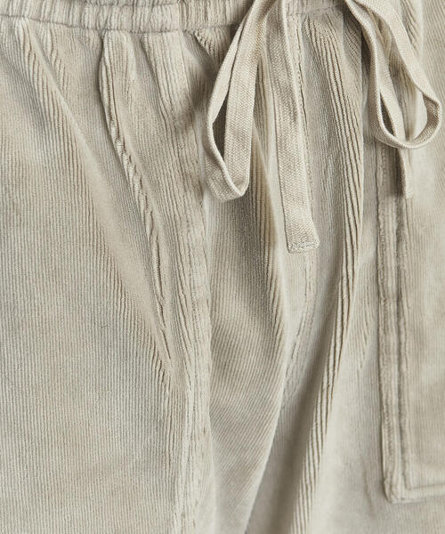 BEAUTY&YOUTH UNITED ARROWS（ビューティーアンドユースユナイテッドアローズ）の「BY コーデュロイ ベイカー イージー ショートパンツ（その他パンツ・メンズ・ライトグレー/ダークグレー/ブラウン・S/M/L/XL）」の19枚目の写真