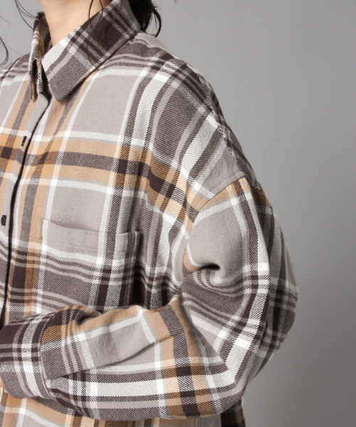 LOWRYS FARM(ローリーズファーム)の「チェックCPOシャツ 850397(シャツ/ブラウス・レディース・グレー/レッド/ブルー・FREE)」の8枚目の写真