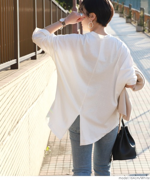 Nach(ナッシュ) cacatoes rose コットンカットソー ボタニカルプリント カッタウェイカラー7分袖シャツ｜5分/7分袖
