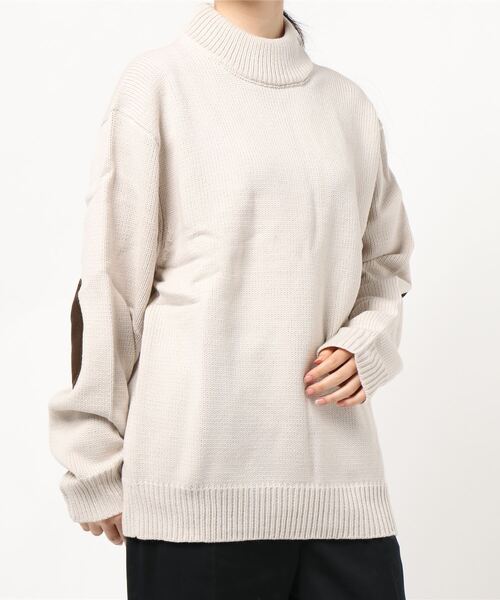 NO WAY(ノーウェイ)の「/エルボーパッチハイネックニット/(ニット/セーター・レディース・ブラウン/グレー/ベージュ/アイボリー・MEDIUM/LARGE/X-LARGE)」の5枚目の写真