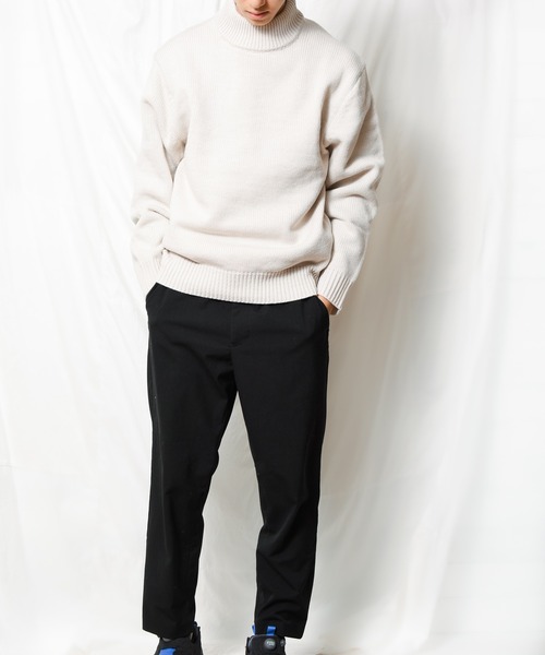 NO WAY(ノーウェイ)の「/エルボーパッチハイネックニット/(ニット/セーター・レディース・ブラウン/グレー/ベージュ/アイボリー・MEDIUM/LARGE/X-LARGE)」の6枚目の写真