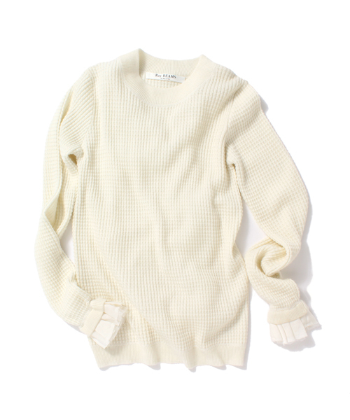 Ray BEAMS(レイビームス)の「Ray BEAMS / ワッフル編み フリルカフス ハイネック(ニット/セーター・レディース・オフホワイト/ライトグレー/ネイビー・ONE SIZE)」の6枚目の写真