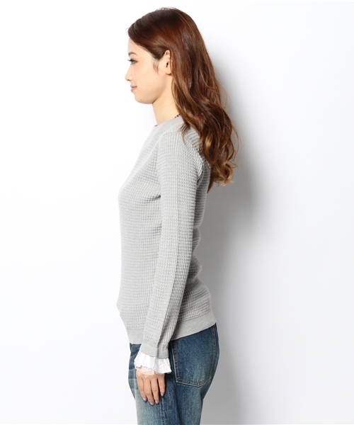 Ray BEAMS(レイビームス)の「Ray BEAMS / ワッフル編み フリルカフス ハイネック(ニット/セーター・レディース・オフホワイト/ライトグレー/ネイビー・ONE SIZE)」の18枚目の写真