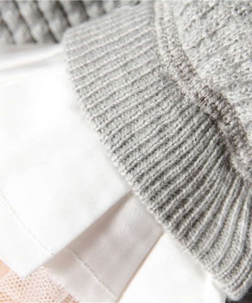 Ray BEAMS(レイビームス)の「Ray BEAMS / ワッフル編み フリルカフス ハイネック(ニット/セーター・レディース・オフホワイト/ライトグレー/ネイビー・ONE SIZE)」の16枚目の写真