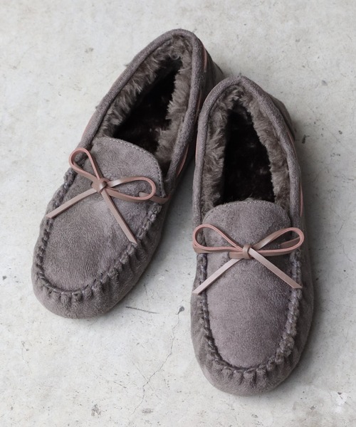 LibertyDoll（リバティードール）の「Liberty Doll / フラットモカシンレースボアスリッポンシューズ(3200)（モカシン/デッキシューズ・レディース・ライトグレー/ブラック/ネイビー/ダークグレー/キャメル/レオパード/カモフラージュ/ベージュ/ダークブラウン・L/M/LL/S）」の4枚目の写真