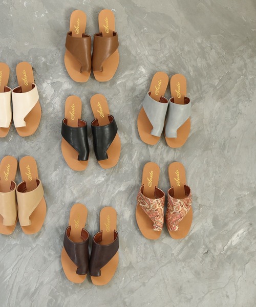 SESTO（セスト）の「親指トングのスクエアトゥフラットサンダル（サンダル・レディース・ライトグレー/ブラック/ダークブラウン/ベージュ/アイボリー/ベージュ系その他/キャメル/ゼブラ・LL/3L/S/M/L）」の20枚目の写真