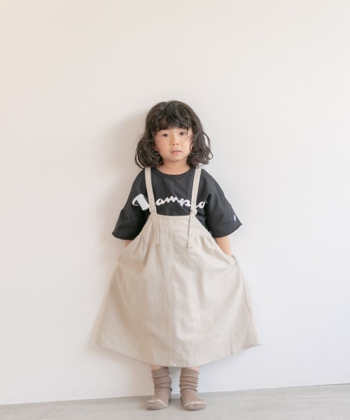 LOWRYS FARM(ローリーズファーム)の「ジャンスカ 872005(ワンピース・キッズ・アイボリー/ブラウン/チャコールグレー/イエロー/ホワイト系その他・MEDIUM/LARGE/X-LARGE)」の2枚目の写真