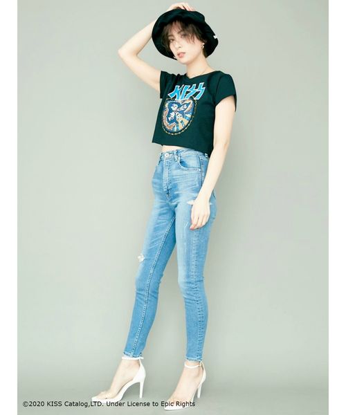 GYDA(ジェイダ)の「KISSショートTシャツ(Tシャツ/カットソー・レディース・ブラック・FREE)」の4枚目の写真