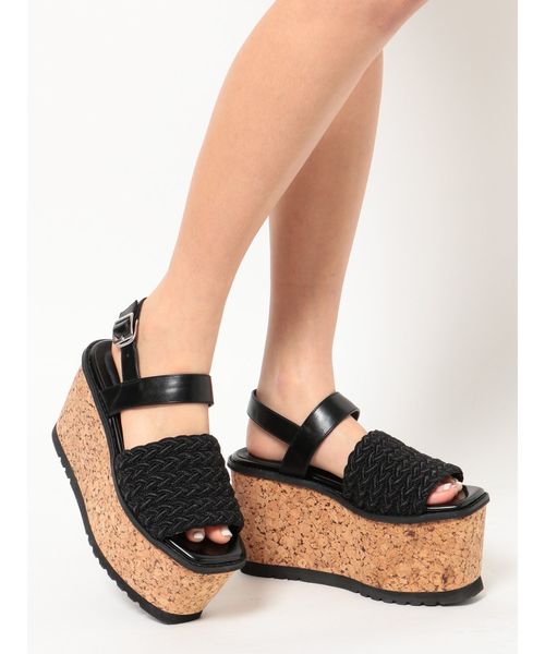 EVRIS（エヴリス）の「コルクウエッジサンダル（サンダル・レディース・ブラック/ベージュ・SMALL/MEDIUM/LARGE）」の8枚目の写真