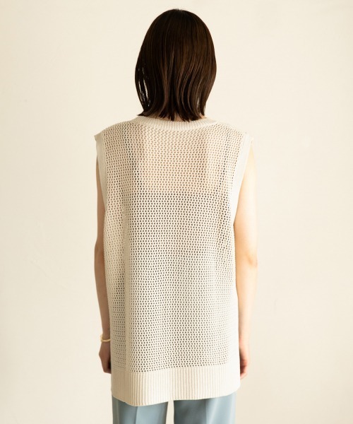 LOWRYS FARM（ローリーズファーム）の「メッシュベスト　891735（ベスト・レディース・ダークブラウン/オフホワイト/ブルー・FREE）」の8枚目の写真