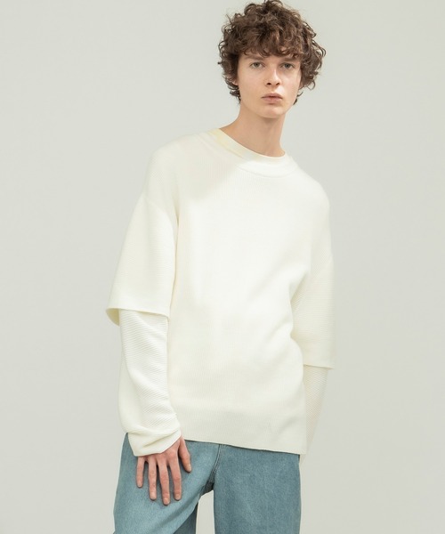 EMMA CLOTHES(エマクローズ)の「畦編み 袖レイヤード オーバーサイズ ニット(EMMA CLOTHES)(ニット/セーター・メンズ・オフホワイト/ブラック/グリーン系その他/グレイッシュベージュ/ブラウン・FREE)」の2枚目の写真