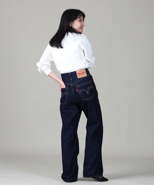 Levi's（リーバイス）の「【Levi's】【ライトオン限定】「TYPE1」 ハイルーズデニムパンツ（デニムパンツ・レディース・ノンウォッシュ・28inch/25inch/27inch/26inch）」の7枚目の写真