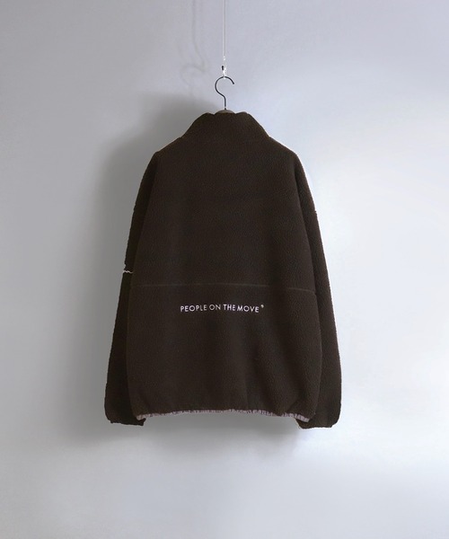 Kappa（カッパ）の「【Kappa / カッパ】 別注 ビッグシルエット シープ / シャギー スタンドカラーボアジャケット（ブルゾン・メンズ・ブラウン/ブルー/ベージュ/アイボリー/ブラック/ベージュ系その他/グレー/ラベンダー・L/M）」の10枚目の写真