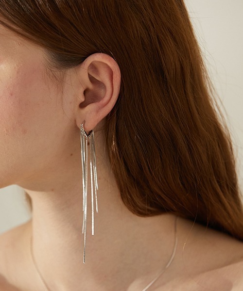 chuclla(チュクラ)の「【chuclla】Tassel earrings cha193(ピアス(両耳用)・レディース・ゴールド/シルバー・FREE)」の2枚目の写真