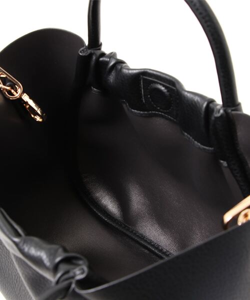 INTERPLANET（インタープラネット）の「軽量合皮２ＷＡＹラウンドＢＡＧ（ショルダーバッグ・レディース・ブラック/ブラウン/ベージュ・フリー）」の7枚目の写真