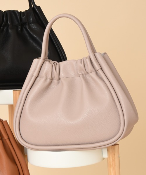 INTERPLANET（インタープラネット）の「軽量合皮２ＷＡＹラウンドＢＡＧ（ショルダーバッグ・レディース・ブラック/ブラウン/ベージュ・フリー）」の3枚目の写真