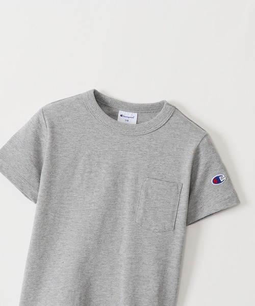 Champion(チャンピオン)の「【Champion/チャンピオン】キッズ ベーシック ショートスリーブポケットTシャツ(Tシャツ/カットソー・キッズ・ベージュ/オフホワイト/パープル/ブラック/ライトグリーン/オレンジ/ネイビー/グレー/ターコイズブルー/ライトパープル/イエロー・110/160/140/150/100/130/120)」の20枚目の写真