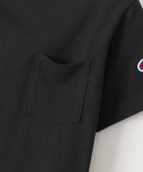 Champion(チャンピオン)の「【Champion/チャンピオン】キッズ ベーシック ショートスリーブポケットTシャツ(Tシャツ/カットソー・キッズ・ベージュ/オフホワイト/パープル/ブラック/ライトグリーン/オレンジ/ネイビー/グレー/ターコイズブルー/ライトパープル/イエロー・110/160/140/150/100/130/120)」の16枚目の写真