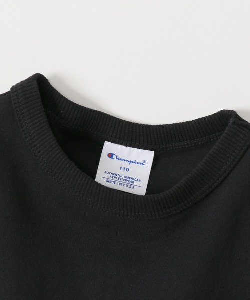 Champion(チャンピオン)の「【Champion/チャンピオン】キッズ ベーシック ショートスリーブポケットTシャツ(Tシャツ/カットソー・キッズ・ベージュ/オフホワイト/パープル/ブラック/ライトグリーン/オレンジ/ネイビー/グレー/ターコイズブルー/ライトパープル/イエロー・110/160/140/150/100/130/120)」の18枚目の写真