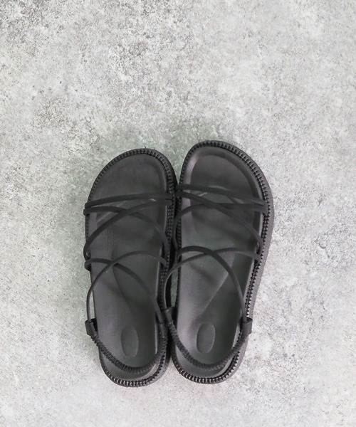 Riberry(リベリー)の「細コードプラットフォームサンダル(サンダル・レディース・ブラック・MEDIUM/LARGE)」の2枚目の写真