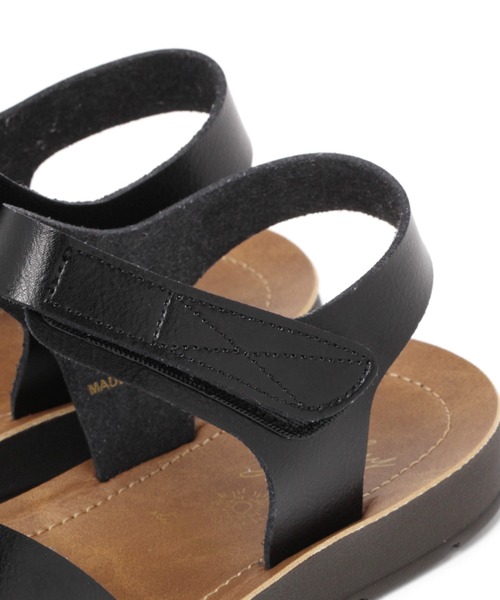 studio CLIP（スタディオクリップ）の「【キナリノ掲載商品】手染め風楽々サンダル（サンダル・レディース・オフホワイト/ブラック/キャメル・MEDIUM/X-LARGE/LARGE/SMALL）」の16枚目の写真