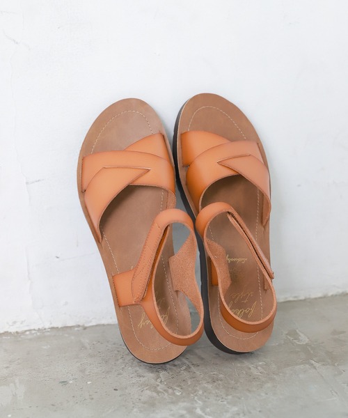 studio CLIP（スタディオクリップ）の「【キナリノ掲載商品】手染め風楽々サンダル（サンダル・レディース・オフホワイト/ブラック/キャメル・MEDIUM/X-LARGE/LARGE/SMALL）」の20枚目の写真