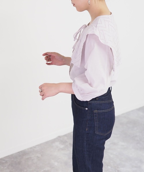 Riberry(リベリー)の「ビックカラー7分袖ブラウス/セーラーカラーシャツ(シャツ/ブラウス・レディース・ブラック/オフホワイト/グレイッシュベージュ・MEDIUM)」の6枚目の写真