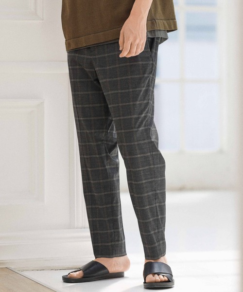 GLOBAL WORK(グローバルワーク)の「URBAN SLACKS AIR/935397(その他パンツ・メンズ・ライトグレー/ブラック/ネイビー/ベージュ/グレー/ダークブラウン/ダークグレー・SMALL/MEDIUM/LARGE/X-LARGE)」の15枚目の写真