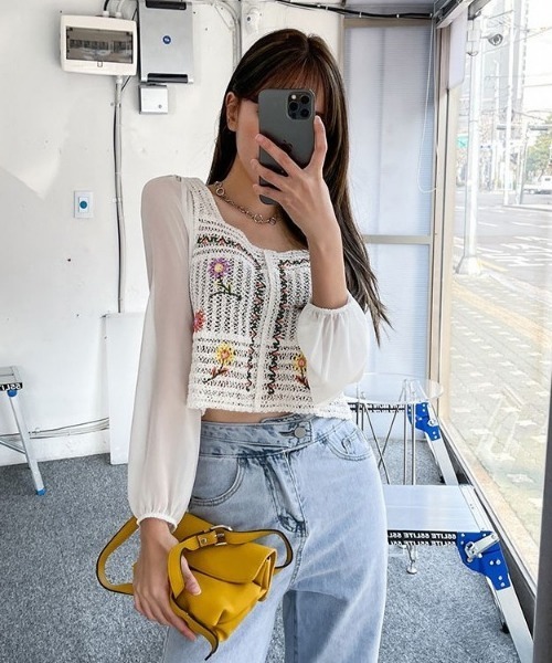 SONA（ソナ）の「SONYUNARA フラワー刺繍シースルーブラウス（シャツ/ブラウス・レディース・アイボリー・FREE）」の7枚目の写真