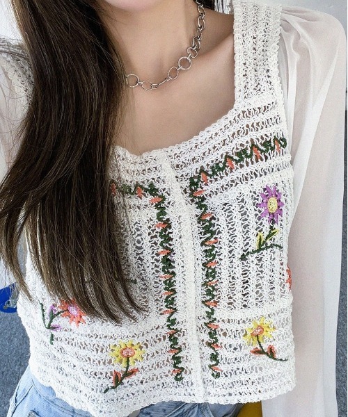 SONA（ソナ）の「SONYUNARA フラワー刺繍シースルーブラウス（シャツ/ブラウス・レディース・アイボリー・FREE）」の8枚目の写真