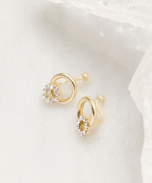 Phoebe（フィービィー）の「【金属アレルギー対応】【痛くないシリーズ】デリケートビジューライトフィットイヤリング（イヤリング・レディース・ゴールド・FREE）」の4枚目の写真