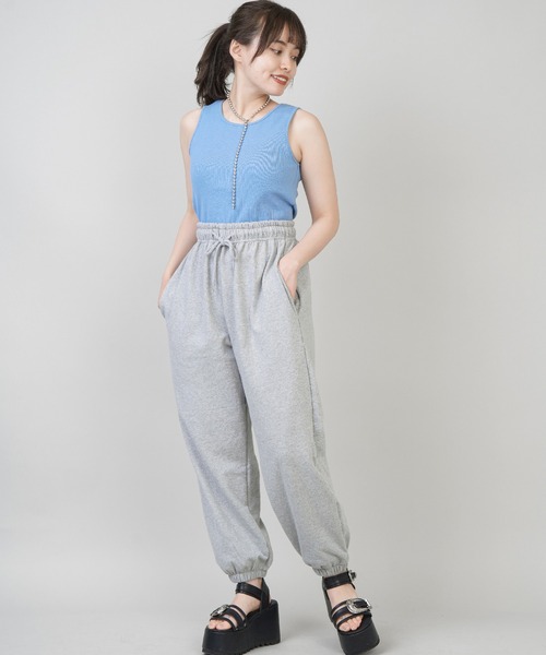 SPINNS（スピンズ）の「カラータンクトップ（タンクトップ・レディース・グリーン/アイボリー/オレンジ/ブルー/ブラック・ONESIZE）」の6枚目の写真