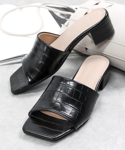 【ALDO】セール☆Kravis☆もこもこ・スタッズ・スライドサンダル サンダル クロックス crocs エコースライド アトモスフィア 灰