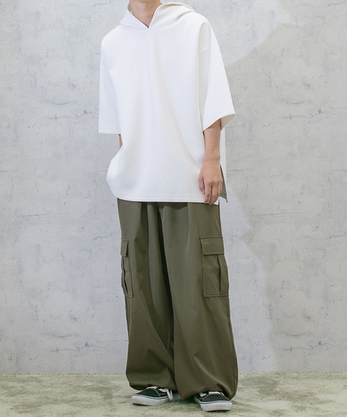 PairPair（ペアペア）の「BIGダンボールパーカー（ユニセックス）（パーカー・レディース・ベージュ/オフホワイト/ブルー・MEDIUM/LARGE）」の8枚目の写真