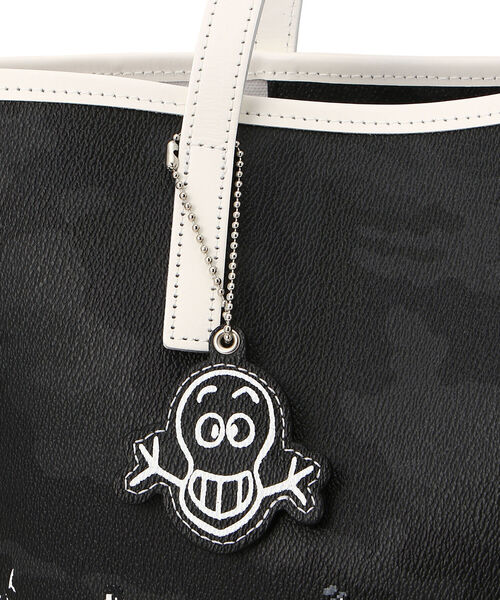 GENTIL BANDIT（ジャンティバンティ）の「GENTIL BANDIT 10周年限定トートバッグ MM/ルパン三世コラボ（トートバッグ・メンズ・チャコールグレー/ブラック・FREE）」の11枚目の写真