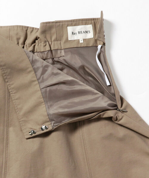 Ray BEAMS（レイビームス）の「Ray BEAMS / バック プリーツ キリカエ スカート（スカート・レディース・ブラック/ベージュ・1/0）」の18枚目の写真
