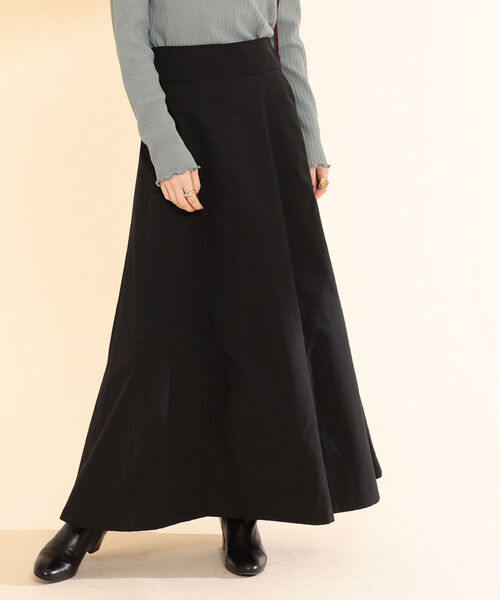 Ray BEAMS（レイビームス）の「Ray BEAMS / バック プリーツ キリカエ スカート（スカート・レディース・ブラック/ベージュ・1/0）」の2枚目の写真