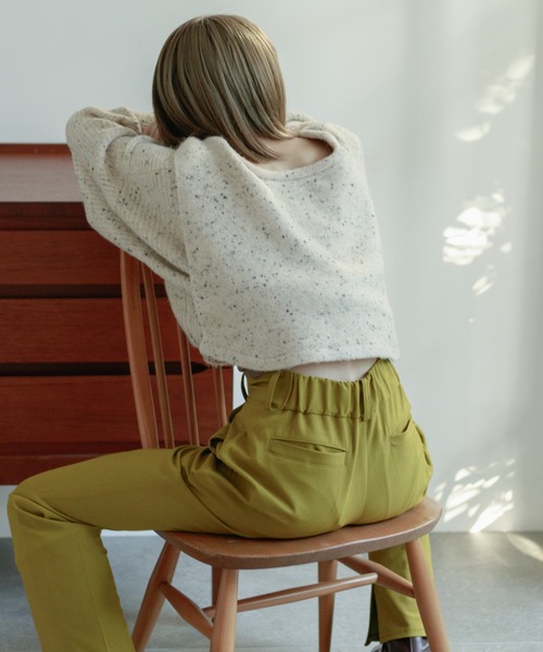 Kastane（カスタネ）の「【新色追加】ハイウエストイージースリムスラックスパンツ（スラックス・レディース・ブラック/ブラウン/ピンク/オレンジ/グリーン系その他/アイボリー/ダークグリーン・1/2/0）」の5枚目の写真