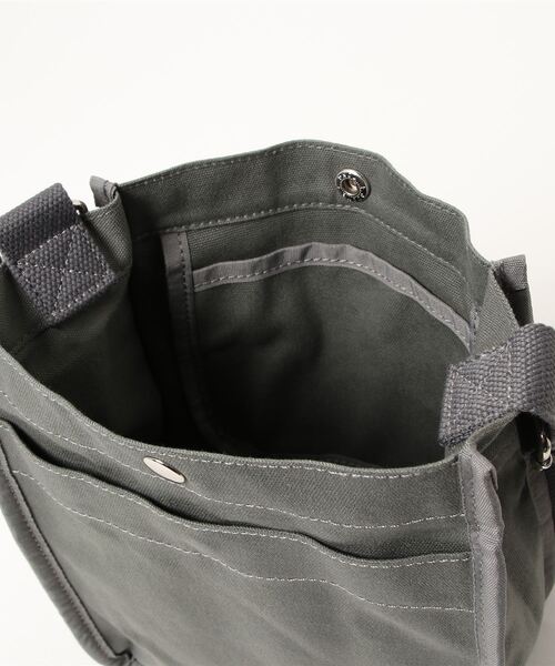 BEN DAVIS（ベンデイビス）の「《BEN DAVIS》ショルダー バッグ（ショルダーバッグ・メンズ・カーキ/キャメル/ナチュラル/ブラック・FREE）」の6枚目の写真