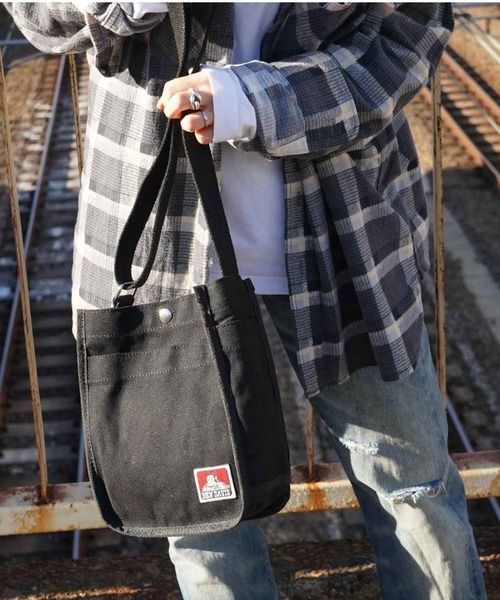 BEN DAVIS（ベンデイビス）の「《BEN DAVIS》ショルダー バッグ（ショルダーバッグ・メンズ・カーキ/キャメル/ナチュラル/ブラック・FREE）」の2枚目の写真