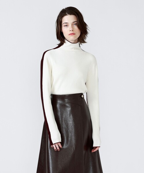 LOVELESS（ラブレス）の「ブロッキング 2フェイスタートル（ニット/セーター・レディース・ブラック/グレー/ベージュ系その他/レッド系その他・36/34）」の10枚目の写真