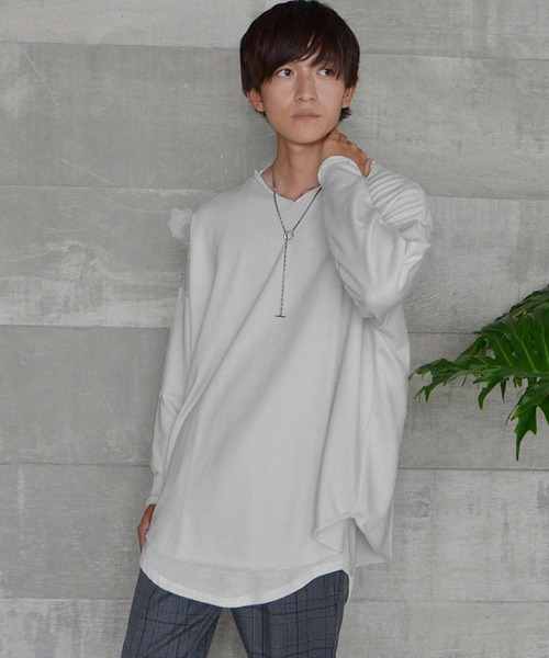 MinoriTY（マイノリティ）の「【MinoriTY】ルーズシルエットVネックロンT カットソー Tシャツ メンズ 無地 秋服（Tシャツ/カットソー・メンズ・カーキ/アイボリー/ブルーグレー/モカ/パープル系その他/チャコール・S/M/L）」の19枚目の写真