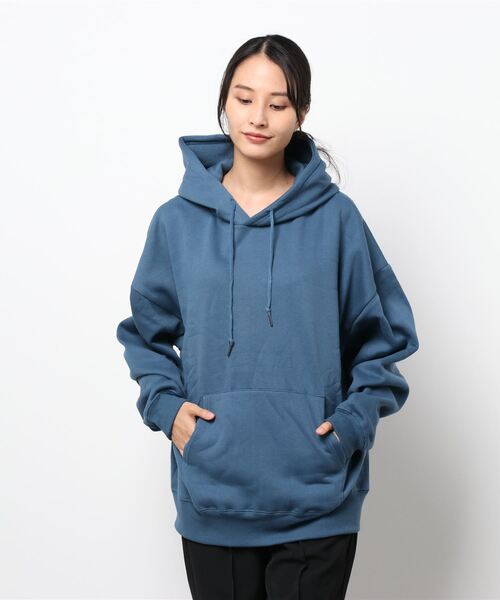 improves(インプローブス)の「TC 裏起毛 ビッグシルエット フーディー(パーカー・メンズ・ブラック/ダークグリーン/ダークブラウン/ネイビー/オフホワイト/オートミール/杢グレー/ダークグレー/グレイッシュベージュ/サンドベージュ/オリーブ/インディゴブルー・MEDIUM/LARGE)」の19枚目の写真