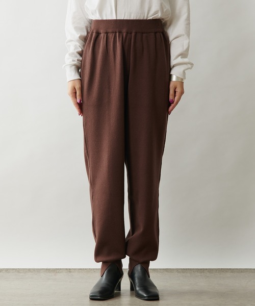 Omekashi（オメカシ）の「ニットジョガーパンツ（スウェットパンツ・レディース・ブラウン/ブラック/アイボリー・FREE）」の15枚目の写真