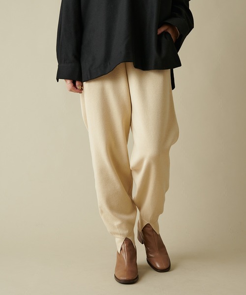 Omekashi（オメカシ）の「ニットジョガーパンツ（スウェットパンツ・レディース・ブラウン/ブラック/アイボリー・FREE）」の21枚目の写真