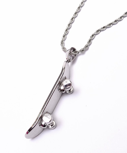 babyShoop（ベイビーシュープ）の「スケボーチャームネックレス（ネックレス・レディース・シルバー/ゴールド・FREE）」の7枚目の写真